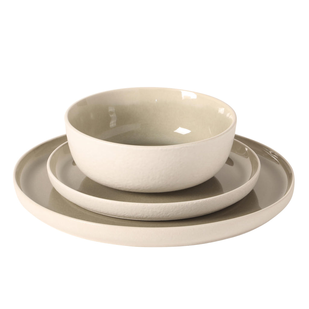 Gibson Elite Soho Lounge Square 16-Piece Dinnerware Set, Service for 4, Reactive Glaze Stoneware Plates and Bowls, Modern Dishes, Microwave & Dishwasher Safe – Red and Black