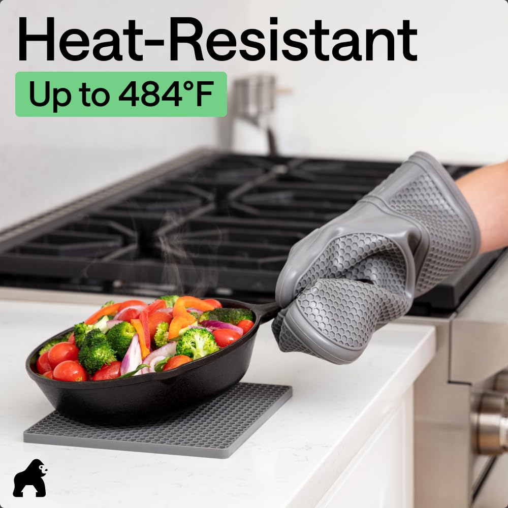 GORILLA GRIP BPA-Free Soft Silicone Oven Mitts, Heat Resistant and Waterproof Cooking Safety Gloves, Thick Cotton Lining, Flexible Gripping, Kitchen Potholders Set, for Grilling, BBQ, 12.5x8.3, Black