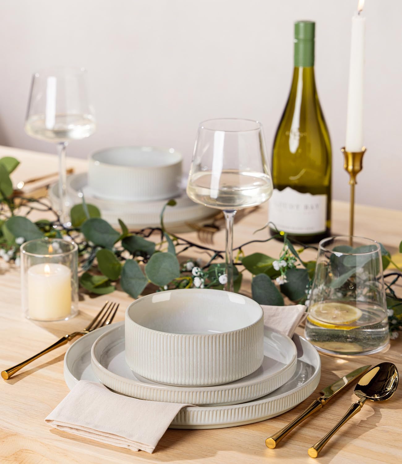 TheTerra Ceramic Dinnerware Sets for 4, 12 Pieces Porcelain Lightweight Speckled Plates and Bowls Sets, Scratch Resistant Dish Set, Oven & Microwave & Dishwasher Safe