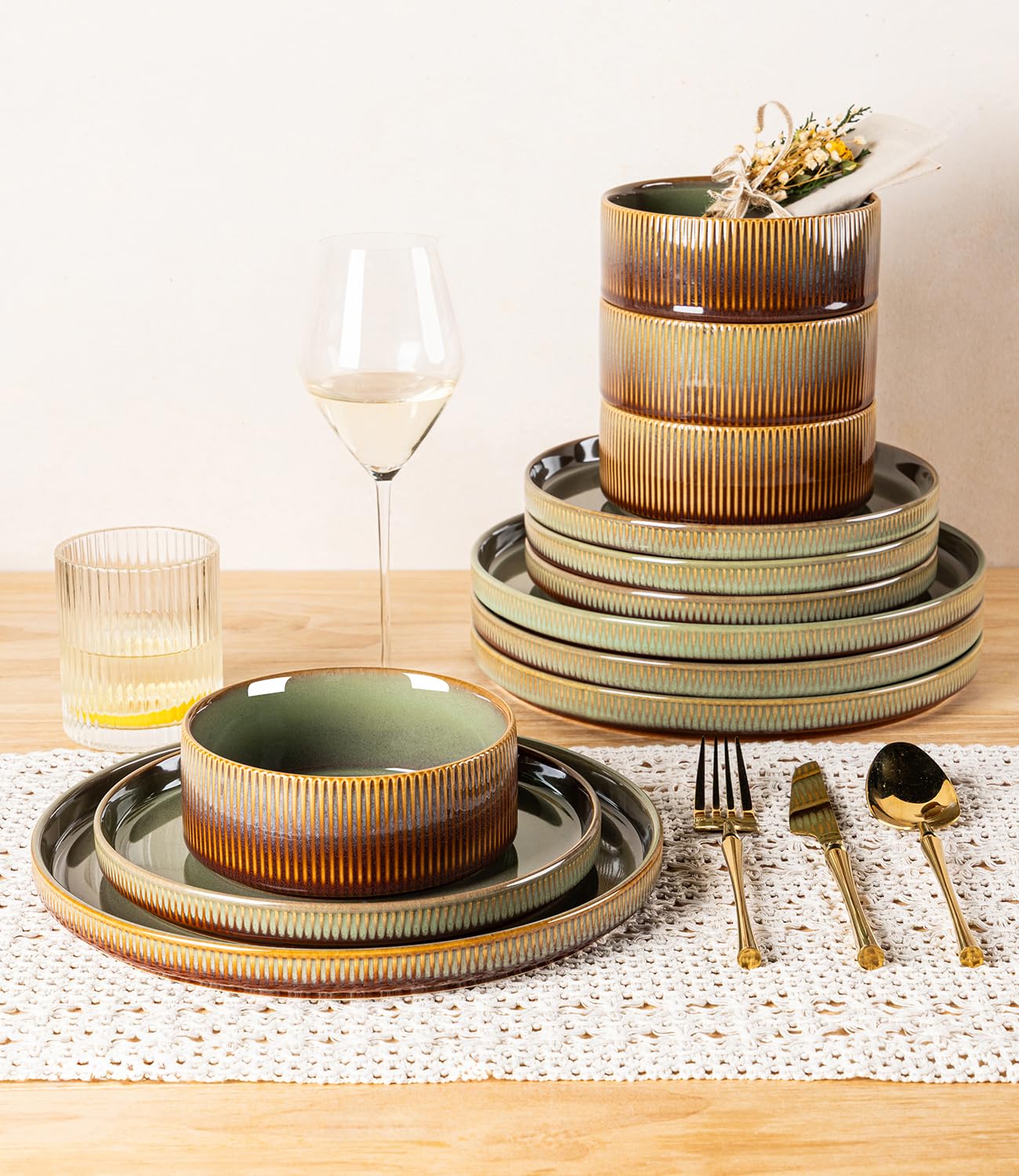 TheTerra Ceramic Dinnerware Sets for 4, 12 Pieces Porcelain Lightweight Speckled Plates and Bowls Sets, Scratch Resistant Dish Set, Oven & Microwave & Dishwasher Safe