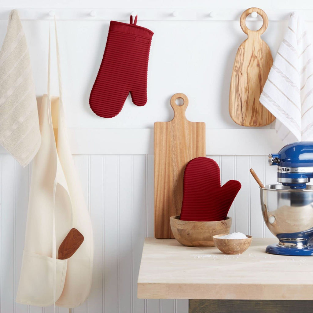 KITCHENAID Ribbed Soft Silicone Oven Mitt 2-Pack Set, 7.5"x13", Milkshake