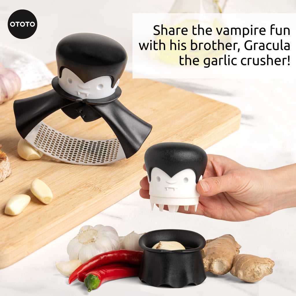 OTOTO Gracula Garlic Crusher, Garlic Mincer, Also for Ginger, Nuts, Chili, Herbs - Twist Top Mincer & Easy Squeeze Manual Press Peeler, Goth Gifts