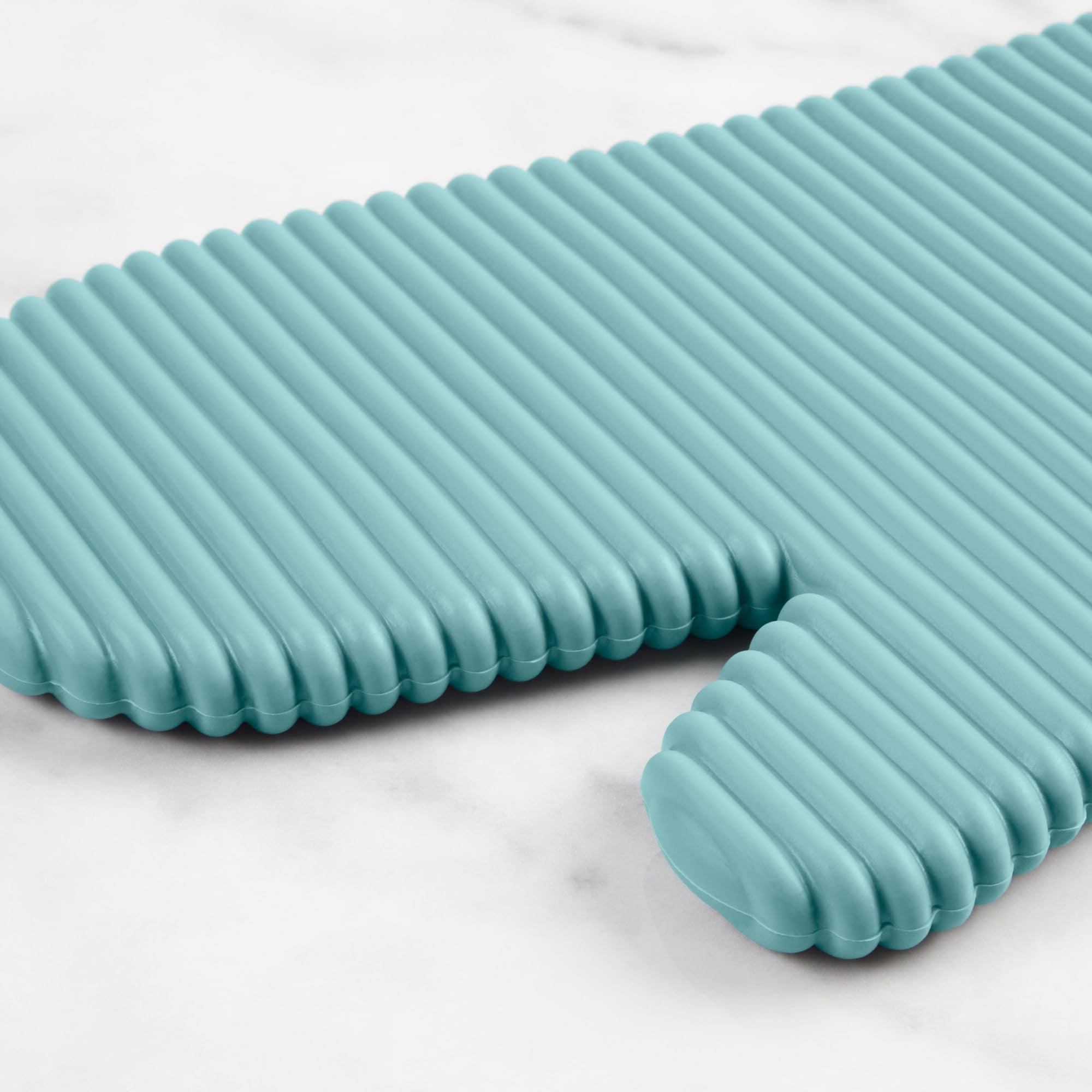 KITCHENAID Ribbed Soft Silicone Oven Mitt 2-Pack Set, 7.5"x13", Milkshake