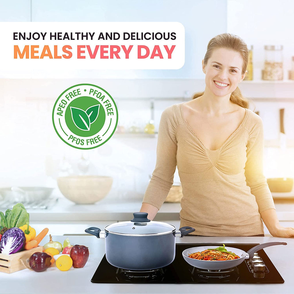 Mueller Pots and Pans Set 17-Piece, Ultra-Clad Pro Stainless Steel Cookware Set, Ergonomic EverCool Handle, Induction Cookware, Includes Saucepans, Skillets, Dutch Oven, Stockpot, Steamer For Cooking
