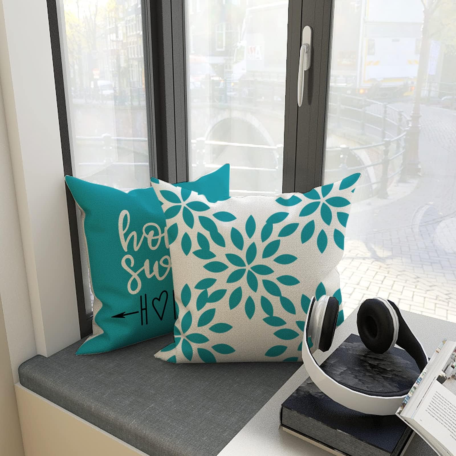 YCOLL Pillow Covers 18x18 Set of 4, Modern Sofa Throw Pillow Cover, Decorative Outdoor Linen Fabric Pillow Case for Couch Bed Car，Light Blue