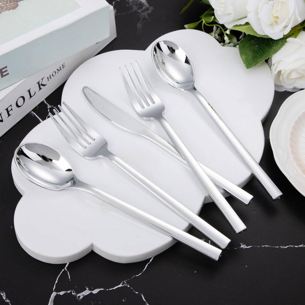 DaYammi 100Pcs Gold Plastic Spoons, Disposable Silverware, plastic Cutlery Heavy Duty Disposable Flatware Dinnerware Perfect for Dinner Parties, Gold disposable Spoons for Party Wedding Dinner