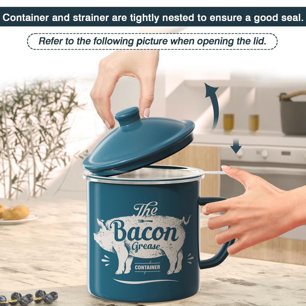 PGYARD Mini Bacon Grease Container With Strainer - 15OZ Enamel Grease Saver, Farmhouse Bacon Grease Keeper For Kitchen Fat Storage, Dishwasher Safe-Red