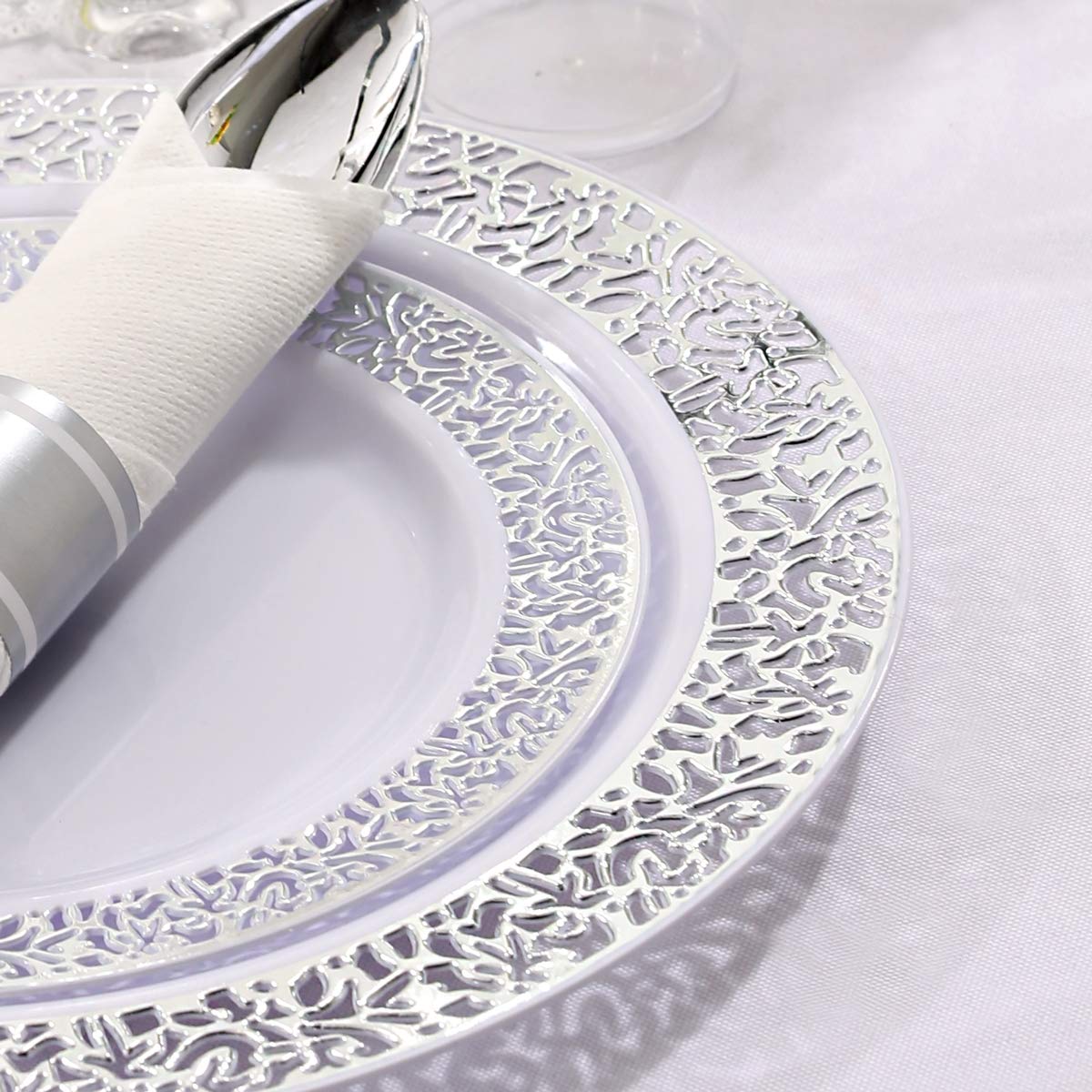 DaYammi 350PCS Gold Plastic Dinnerware Set for 50 Guests, Fancy Disposable Plates for Party, Include: 50 Dinner Plates, 50 Dessert Plates, 50 Pre Rolled Napkins with Gold Silverware, 50 Cups