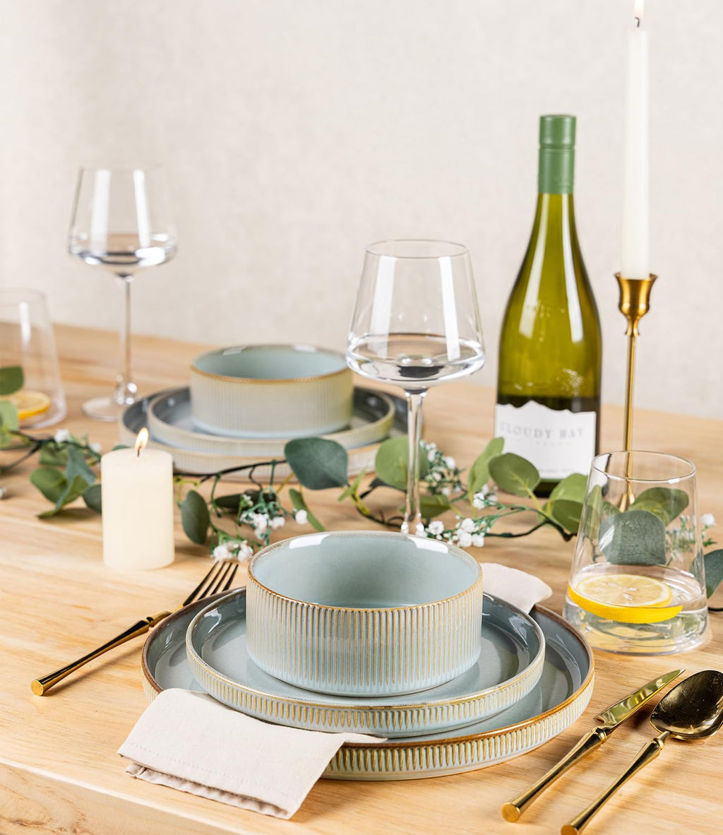 TheTerra Ceramic Dinnerware Sets for 4, 12 Pieces Porcelain Lightweight Speckled Plates and Bowls Sets, Scratch Resistant Dish Set, Oven & Microwave & Dishwasher Safe