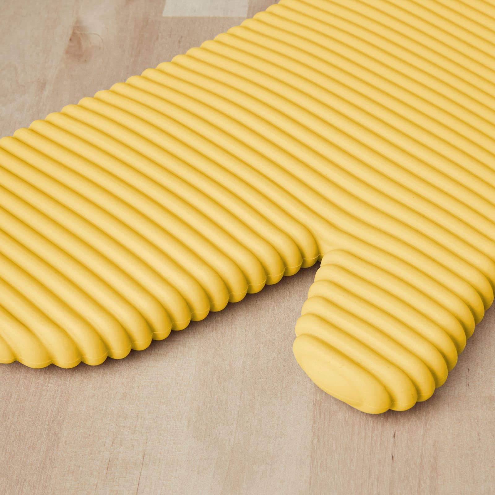 KITCHENAID Ribbed Soft Silicone Oven Mitt 2-Pack Set, 7.5"x13", Milkshake