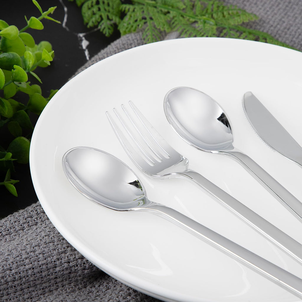 DaYammi 100Pcs Gold Plastic Spoons, Disposable Silverware, plastic Cutlery Heavy Duty Disposable Flatware Dinnerware Perfect for Dinner Parties, Gold disposable Spoons for Party Wedding Dinner
