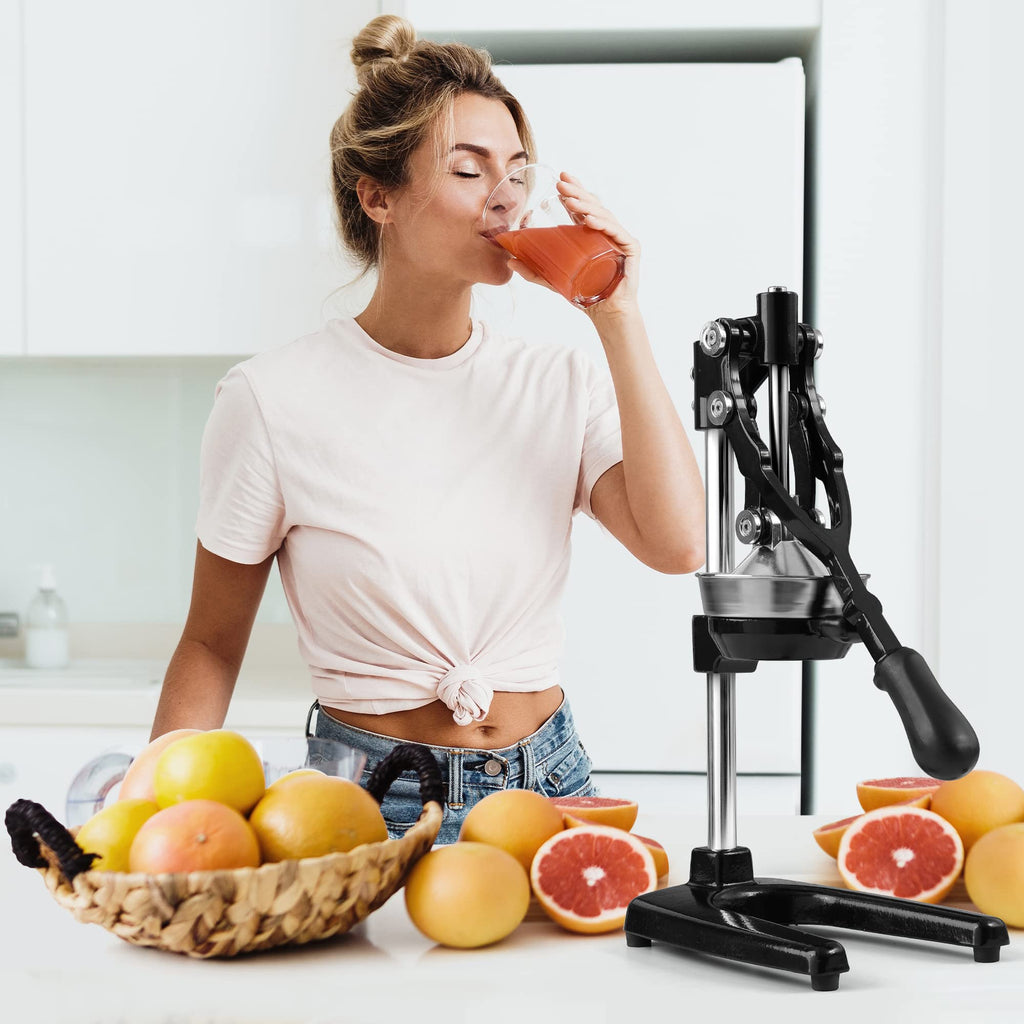 Zulay Kitchen Cast Iron Juicer - Easy-to-Clean Heavy-Duty Manual Juicer, Professional Citrus Juicer - Stainless Steel Lemon Squeezer - Manual Citrus Press & Orange Squeezer - Orange Juicer (Black)