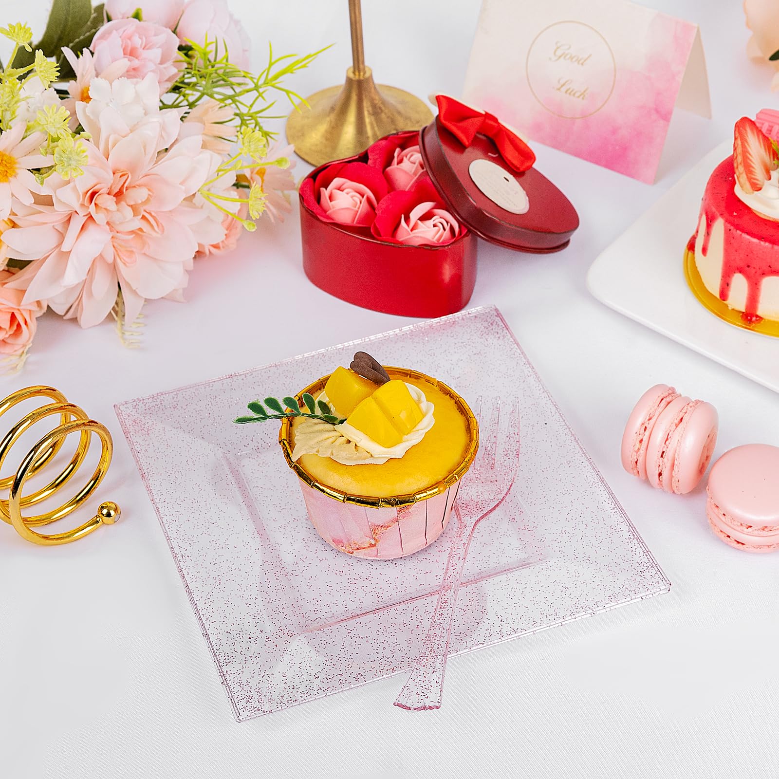 DaYammi 200Pcs Gold Dessert Plates Including 100Pcs Appetizer Plates 6",100Pcs Plastic Forks 5.7",Gold Glitter Plastic Square Plate for Party,Gold Salad Plate and Cake Forks for Party Wedding