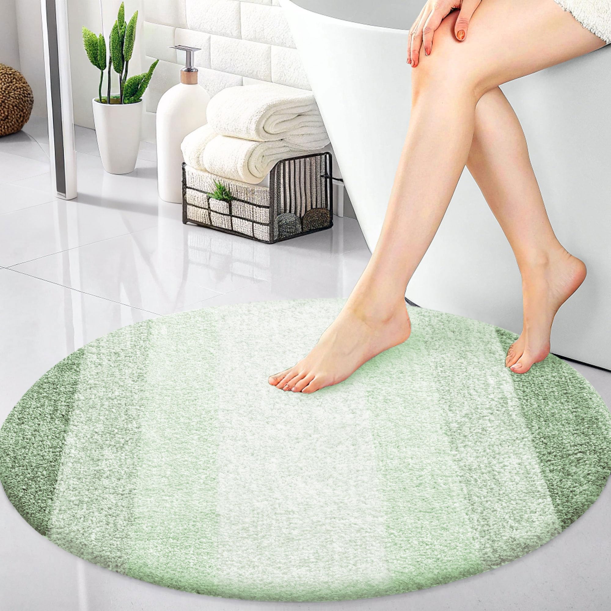 OLANLY 30-inch Round Bathroom Rugs, Extra Soft and Absorbent Microfiber Bath Rugs, Quick Dry Machine Washable Bath Mats for Bathroom Floor, Tub and Shower, Home Decor Accessories, Grey