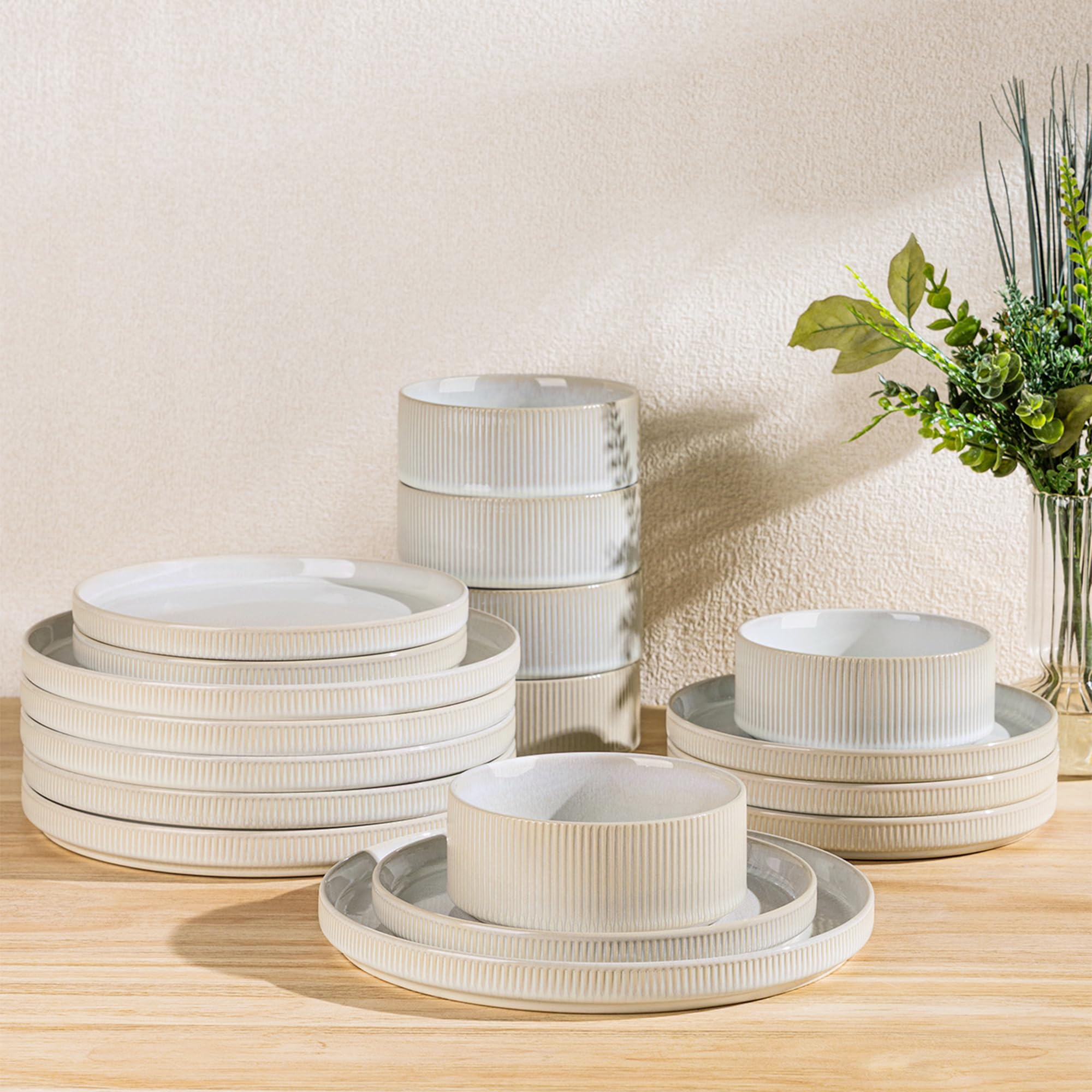 TheTerra Ceramic Dinnerware Sets for 4, 12 Pieces Porcelain Lightweight Speckled Plates and Bowls Sets, Scratch Resistant Dish Set, Oven & Microwave & Dishwasher Safe