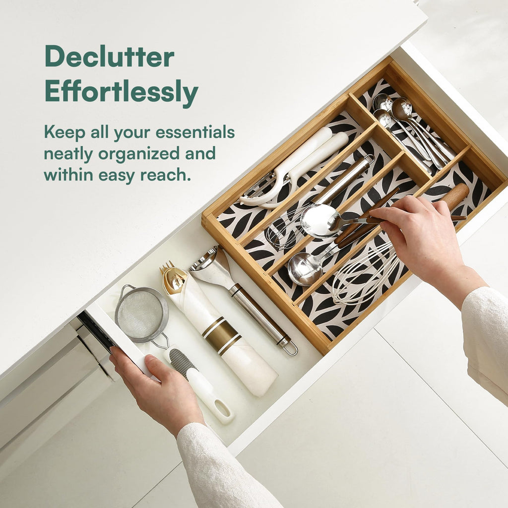 Silverware Organizer - Expandable Kitchen Drawer Organizer - Adjustable Kitchen Drawer Organizer for Utensils, Expandable to 22 Inches Wide, 10 Compartments, Silverware Tray for Drawer