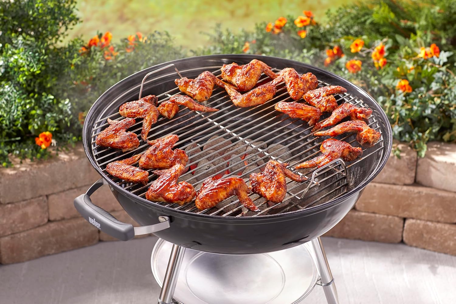 Weber Jumbo Joe Premium Charcoal Grill, 22‑Inch, Black – Portable Outdoor BBQ Grill with Durable Plated Steel Grates, Porcelain‑Enameled Bowl & Precision Airflow Control