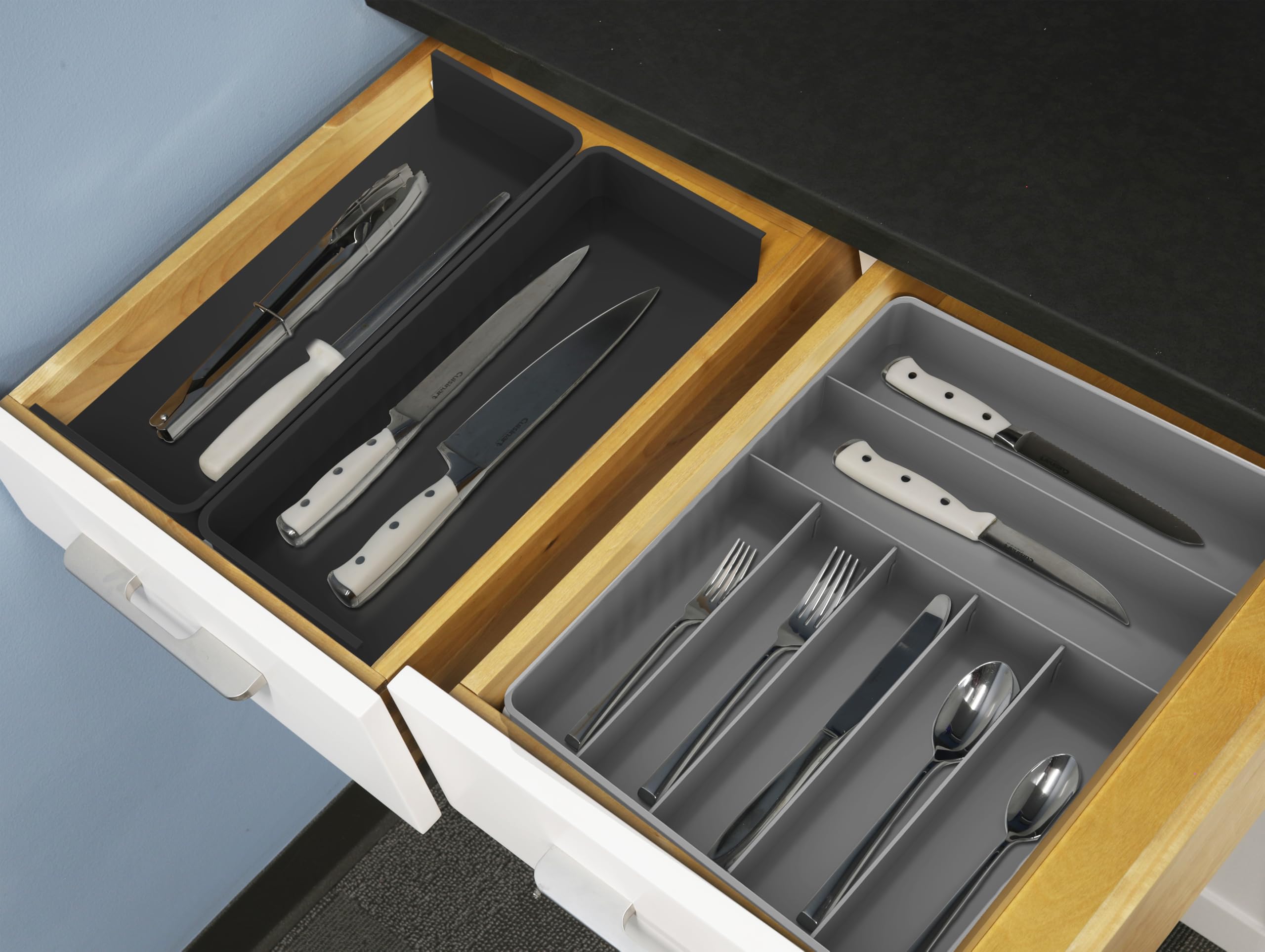 Simple Houseware Expandable & Adjustable Cutlery Drawer Organizer - Large Utensil and Flatware Tray for Kitchen Drawers, White