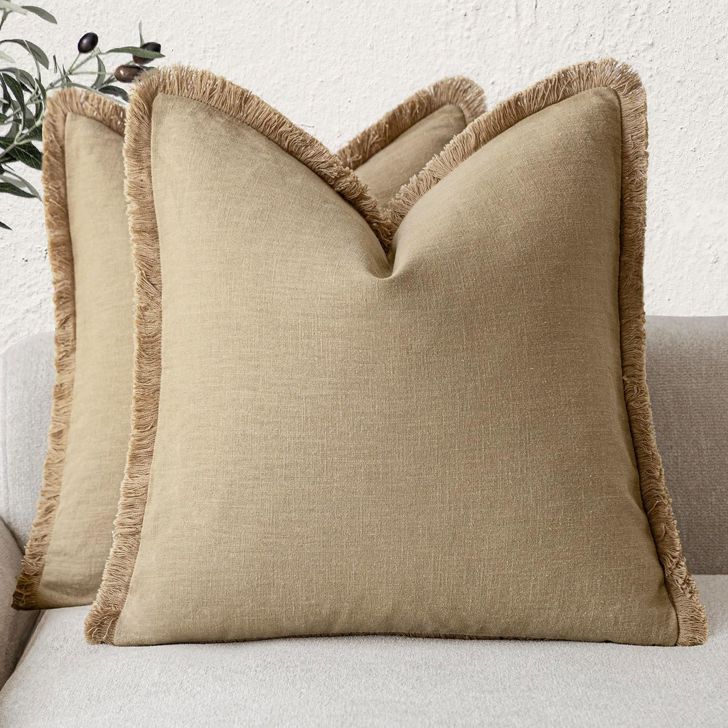 Foindtower Set of 2 Decorative Linen Fringe Throw Pillow Covers Cozy Boho Farmhouse Cushion Cover with Tassels Soft Accent Pillowcase for Couch Sofa Bed Living Room Home Decor,18×18 Inch,Navy Blue