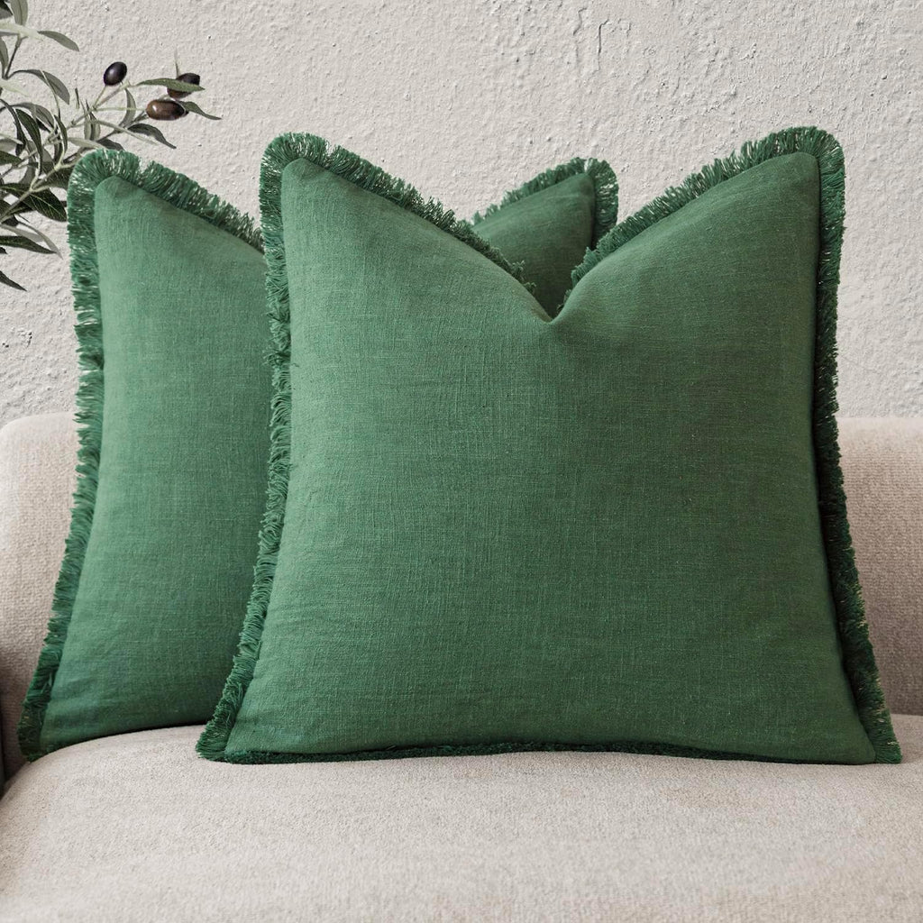Foindtower Set of 2 Decorative Linen Fringe Throw Pillow Covers Cozy Boho Farmhouse Cushion Cover with Tassels Soft Accent Pillowcase for Couch Sofa Bed Living Room Home Decor,18×18 Inch,Navy Blue