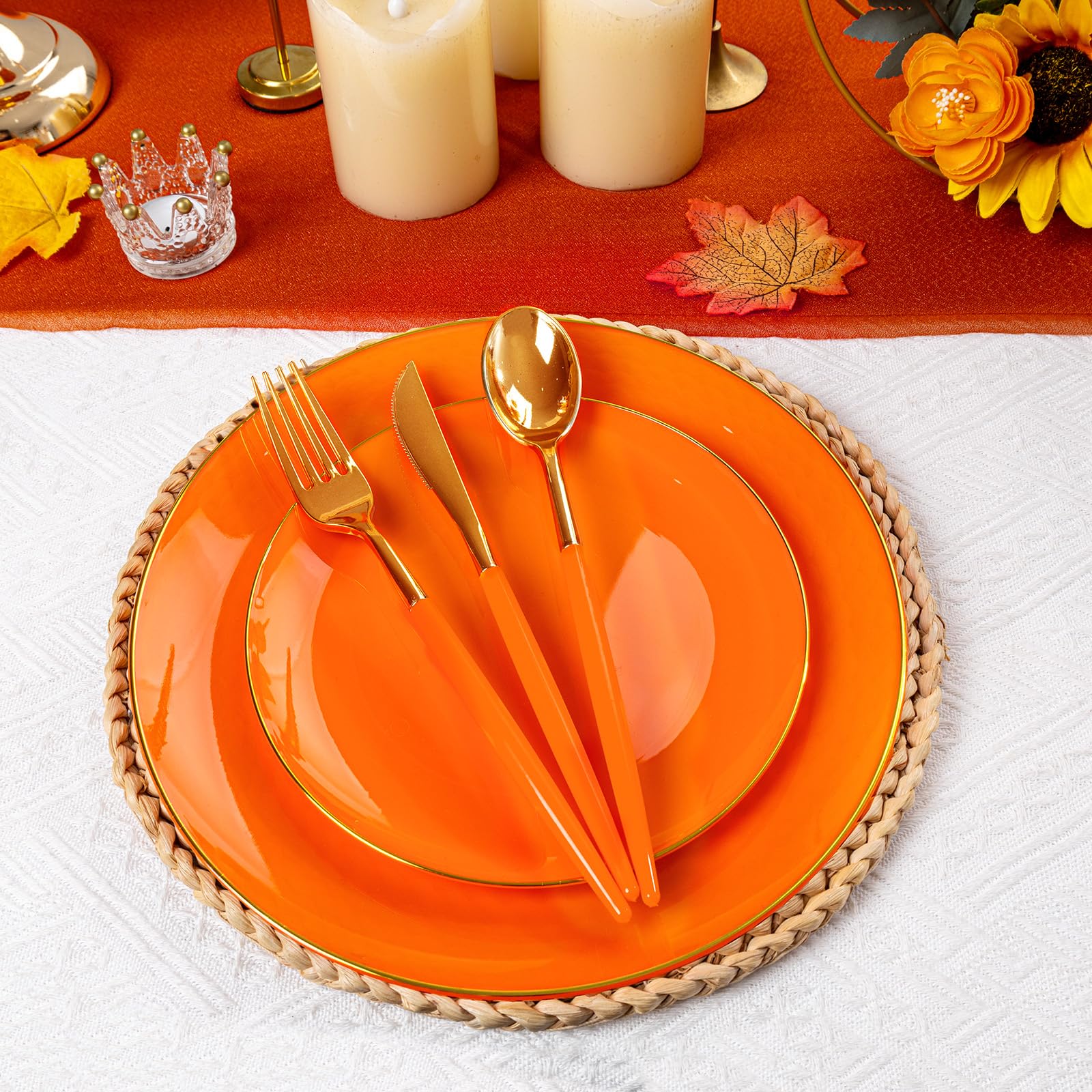 DaYammi 150Pcs Gold Plastic Plates with Disposable Silverware,White Gold Disposable Dinnerware Set - 30 Dinner Plate,30 Dessert Plate,90 Gold Cutlery with White Handles,Fancy Plates for Party Wedding