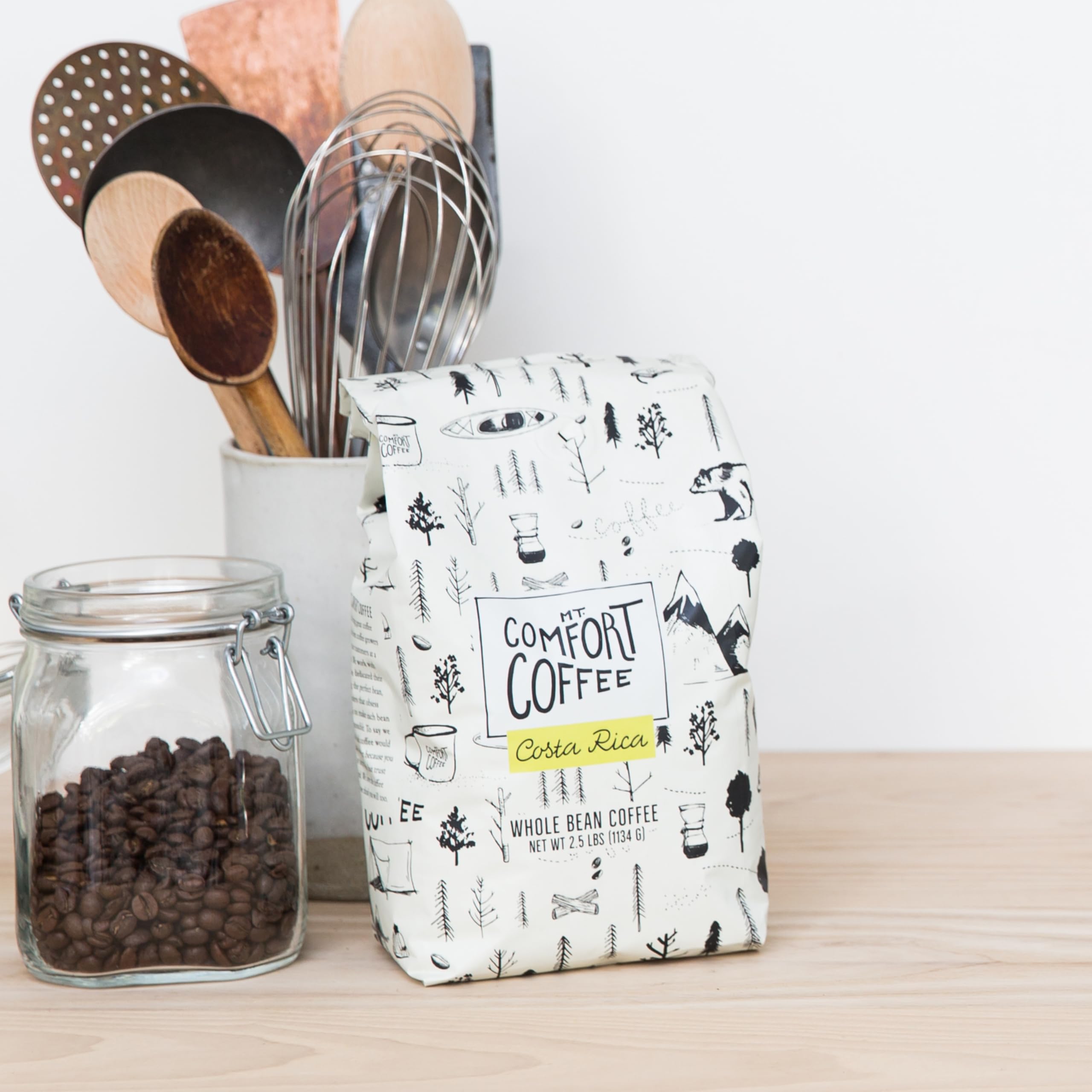 Mt. Comfort Coffee Organic Peru Medium Roast, 2.5 Pounds - Flavor Notes of Nutty, Chocolate, & Citrus - Sourced From Small, Peruvian Coffee Farms - Roasted Whole Beans