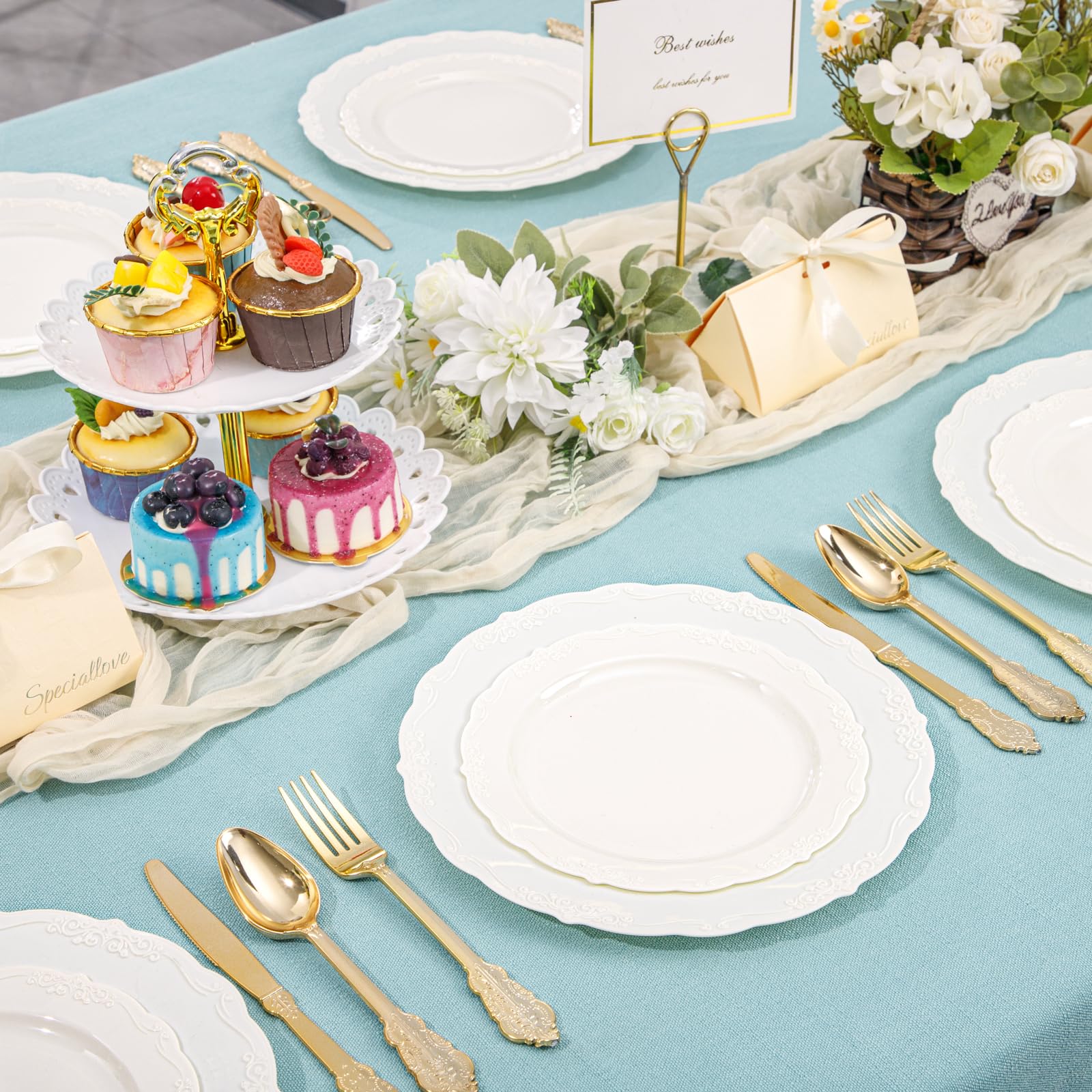 DaYammi 60PCS White Plastic Plates, Heavy Duty White Disposable Plates Premium 10inch Dinner Plates Hard Plastic Plates Disposable for Party Wedding Bridal Shower