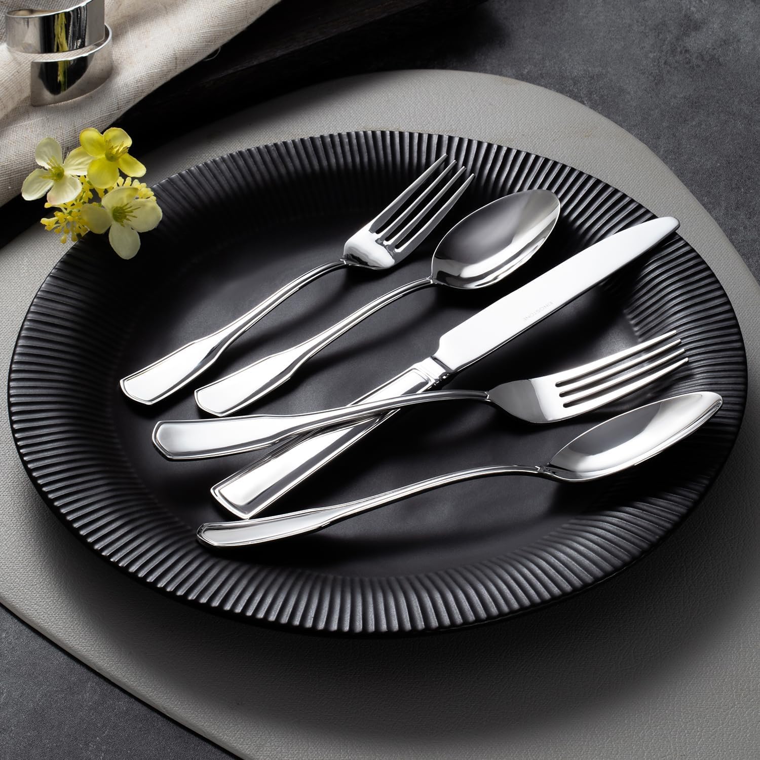 KINGSTONE 20-Piece Silverware Set, 18/10 Stainless Steel Flatware Set for 4, Tableware Cutlery Set, Utensil Sets for Home Restaurant, Mirror Finish, Dishwasher Safe