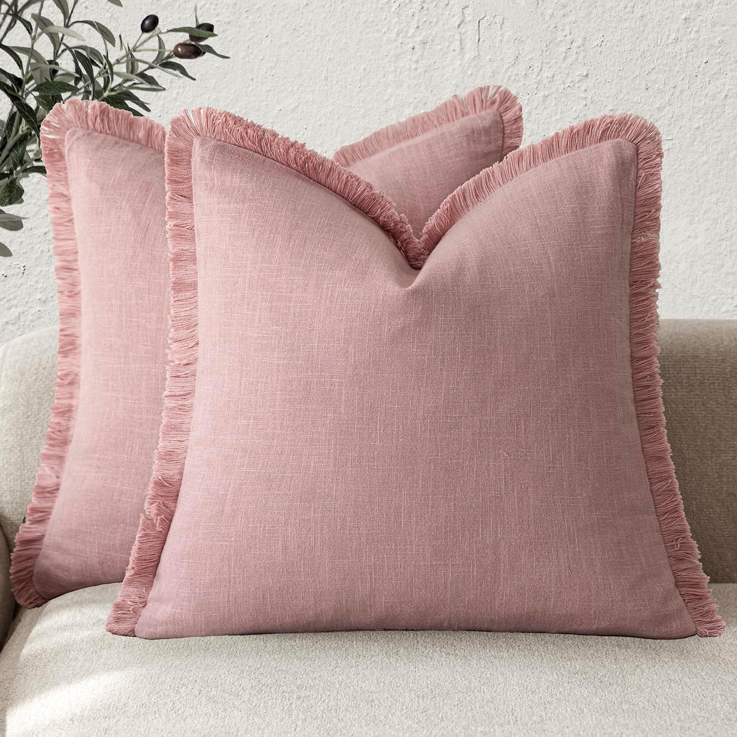 Foindtower Set of 2 Decorative Linen Fringe Throw Pillow Covers Cozy Boho Farmhouse Cushion Cover with Tassels Soft Accent Pillowcase for Couch Sofa Bed Living Room Home Decor,18×18 Inch,Navy Blue