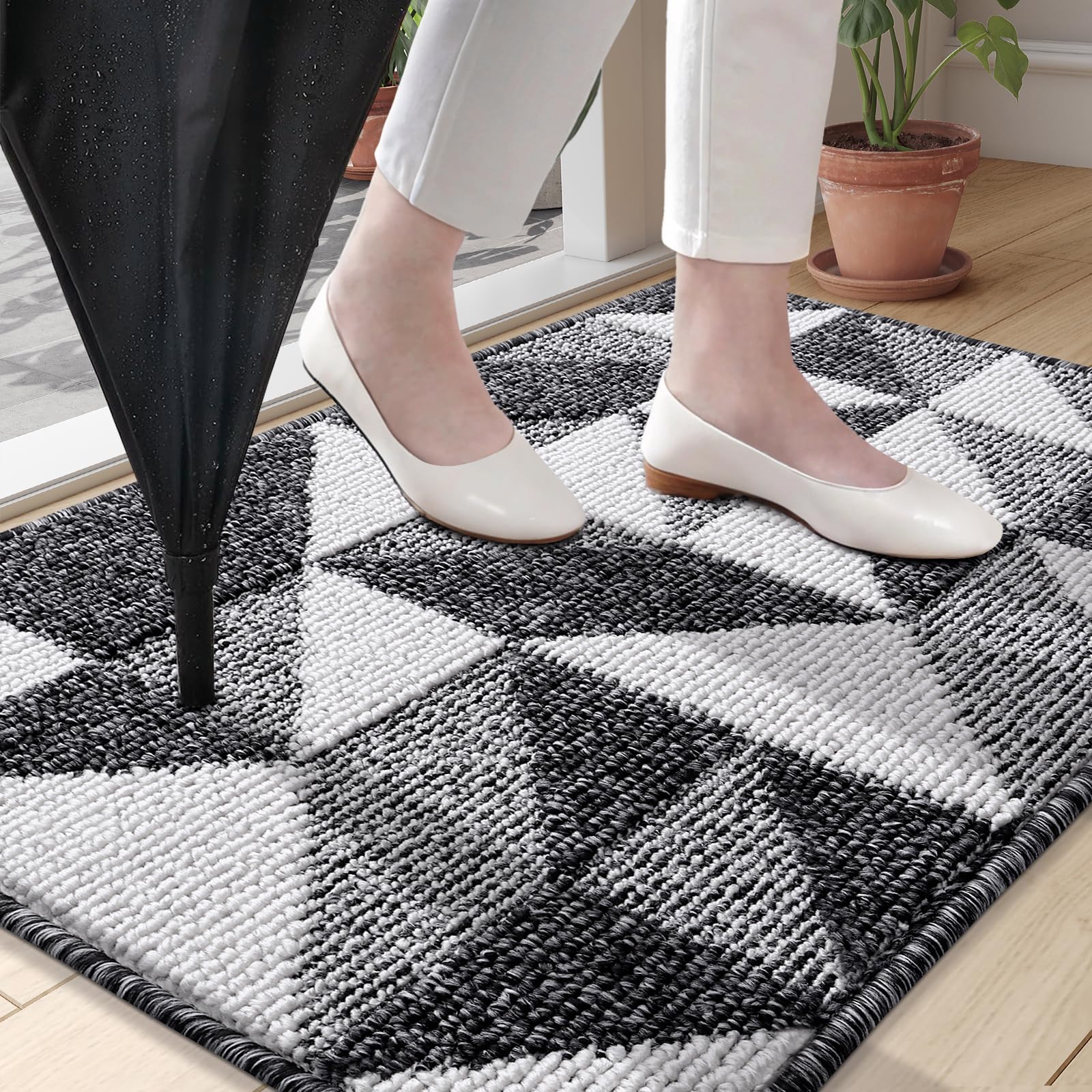 OLANLY Door Mat Indoor Entrance Washable 32x20, Odor-Free Low-Profile Front Back Geometric Doormat, Absorbent Resist Dirt Entry Carpet, Easy to Clean Sturdy Inside Floor Mats for Entryway, Black
