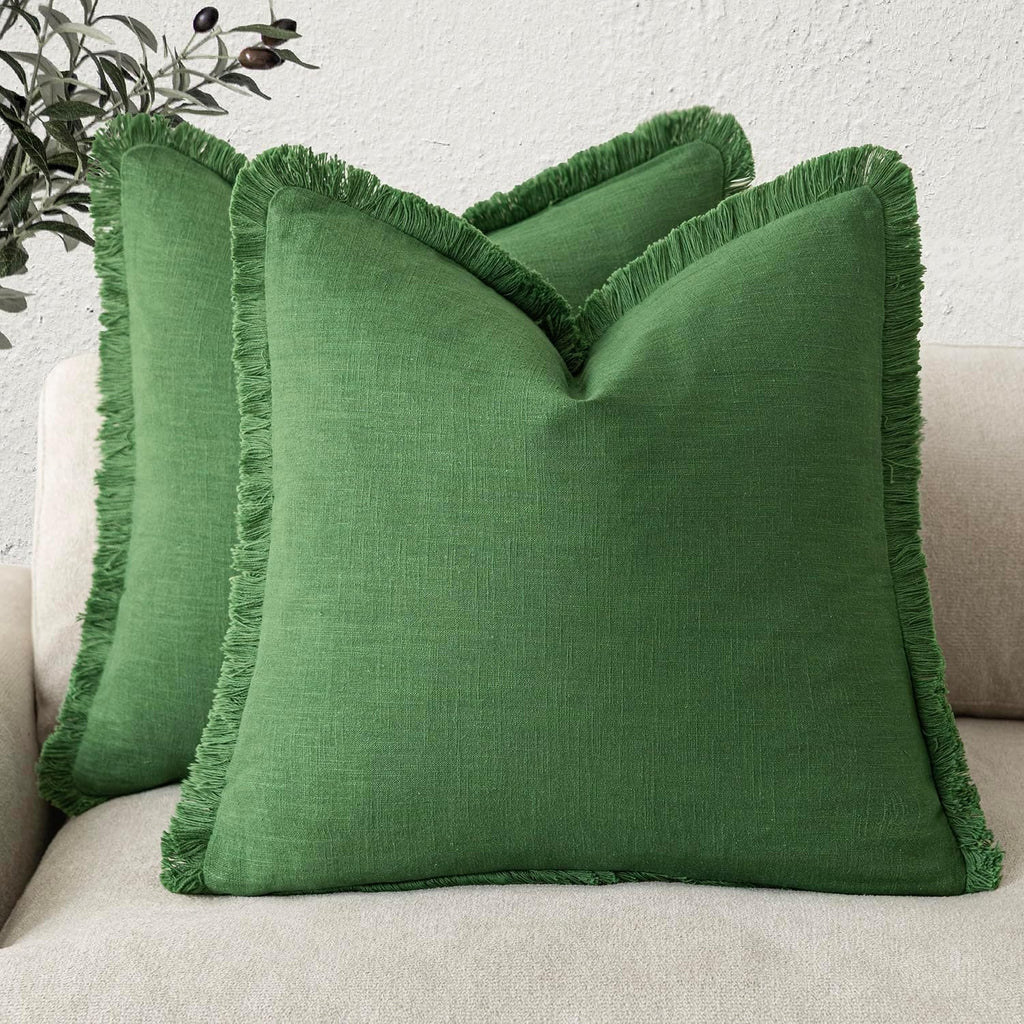 Foindtower Set of 2 Decorative Linen Fringe Throw Pillow Covers Cozy Boho Farmhouse Cushion Cover with Tassels Soft Accent Pillowcase for Couch Sofa Bed Living Room Home Decor,18×18 Inch,Navy Blue