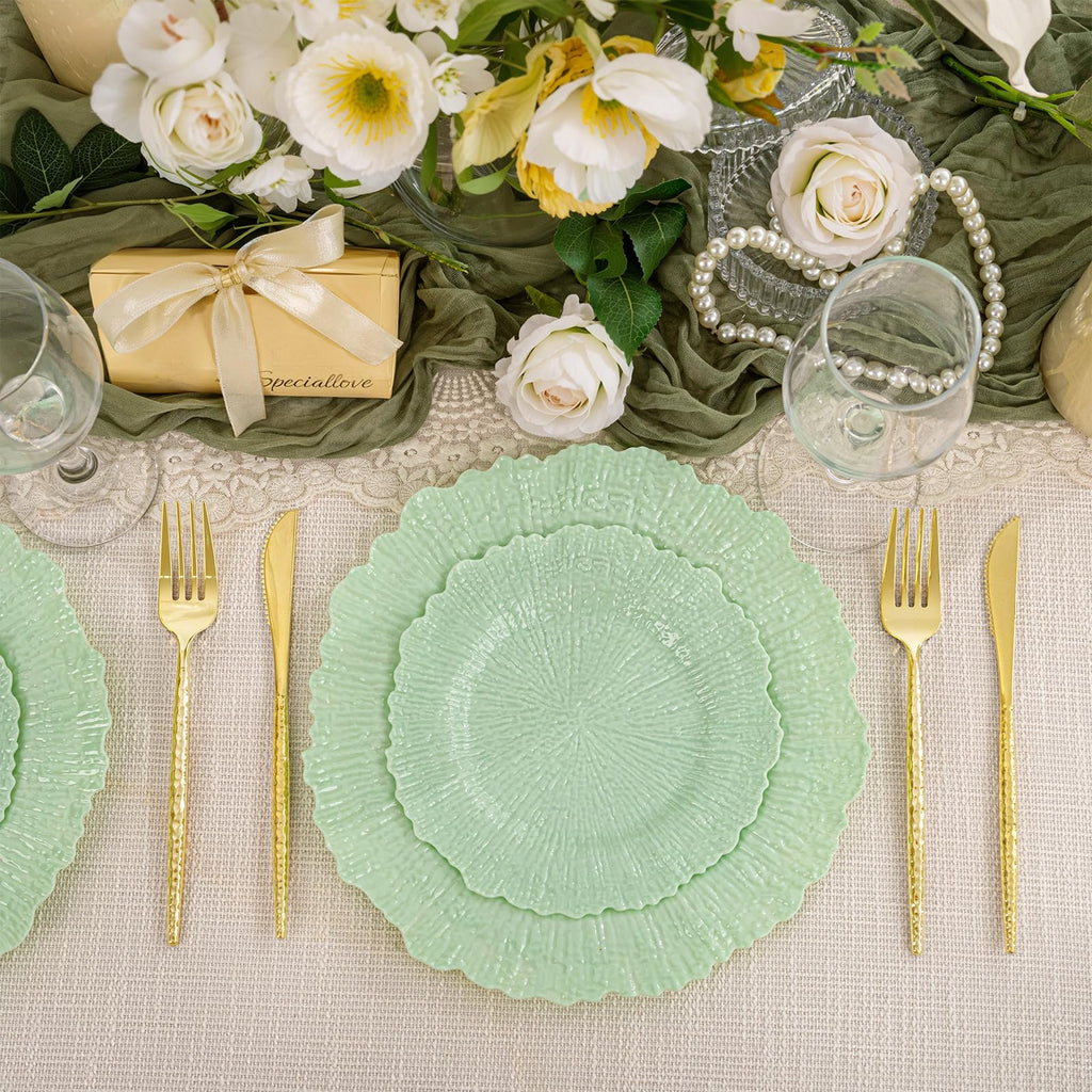 DaYammi 60Pcs Gold Plastic Plates-Elegant Gold Plates Disposable & Reusable-Heavy Duty Plastic Plates for Party Including 30 Dinner Plate, 30 Dessert Plate for Weddings,Dinner Parties