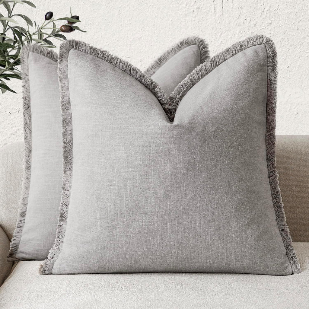 Foindtower Set of 2 Decorative Linen Fringe Throw Pillow Covers Cozy Boho Farmhouse Cushion Cover with Tassels Soft Accent Pillowcase for Couch Sofa Bed Living Room Home Decor,18×18 Inch,Navy Blue
