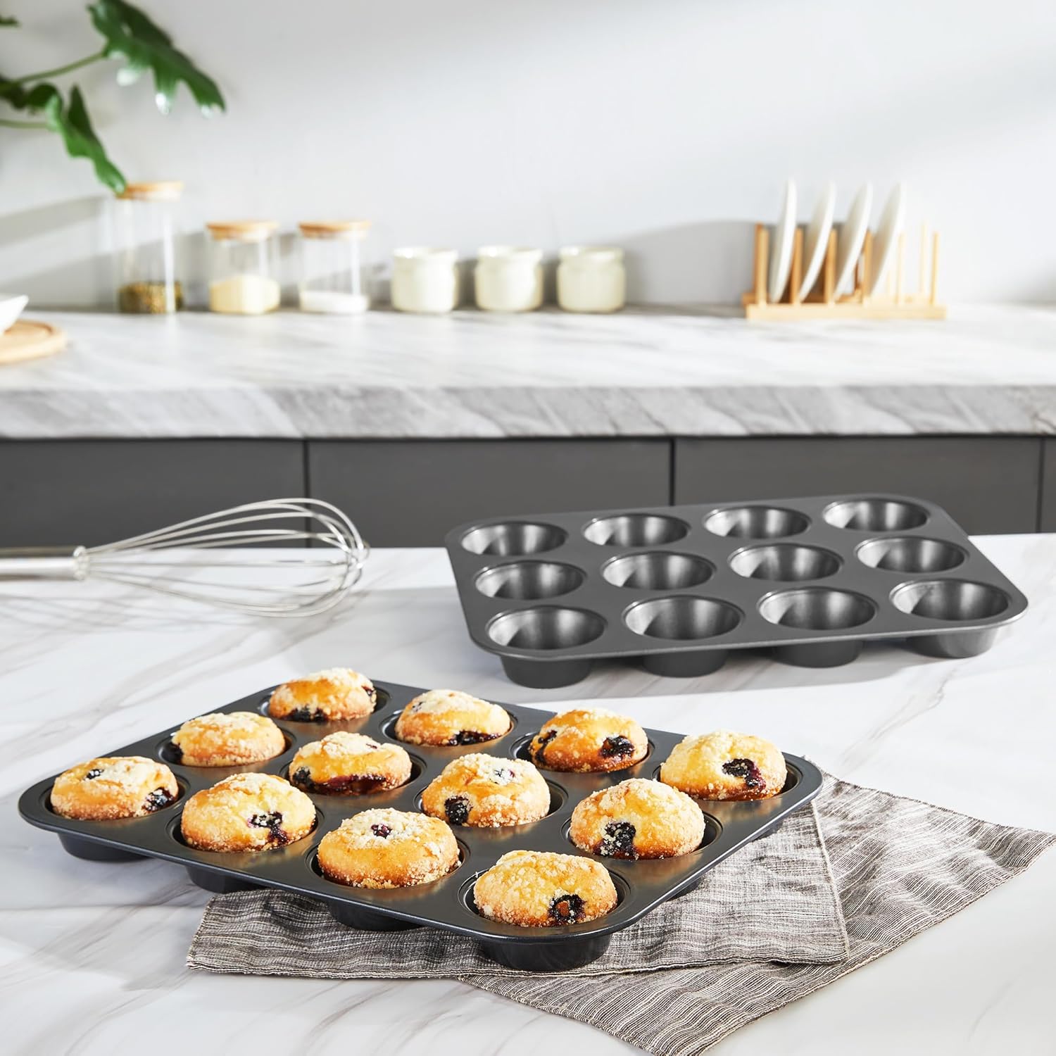 HONGBAKE Muffin Pan for Baking, Nonstick Cupcake Tin 12 Cup, 4 Pack Cup Cake Tray, Premium Cheesecake Pans, Dishwasher Safe - Dark Grey