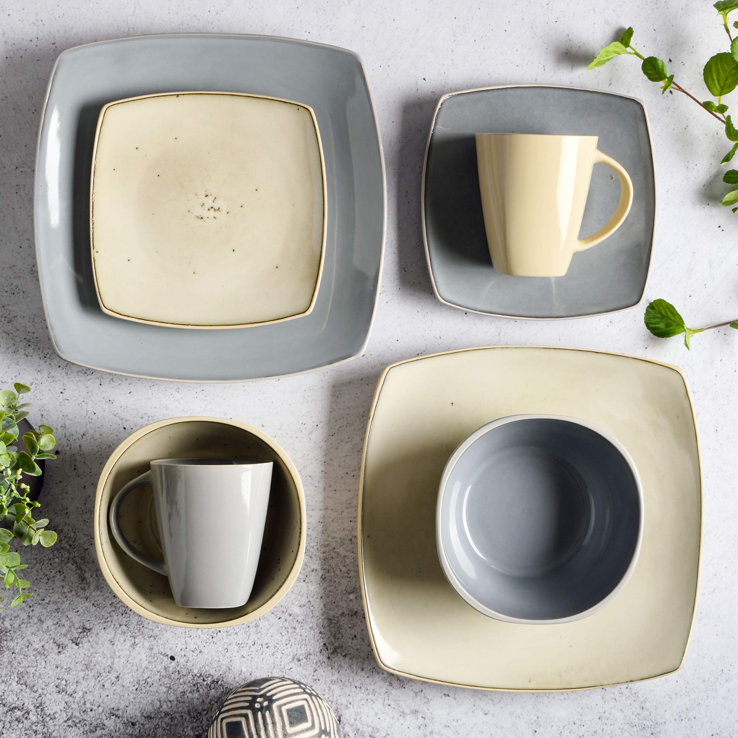 Gibson Elite Soho Lounge Square 16-Piece Dinnerware Set, Service for 4, Reactive Glaze Stoneware Plates and Bowls, Modern Dishes, Microwave & Dishwasher Safe – Red and Black
