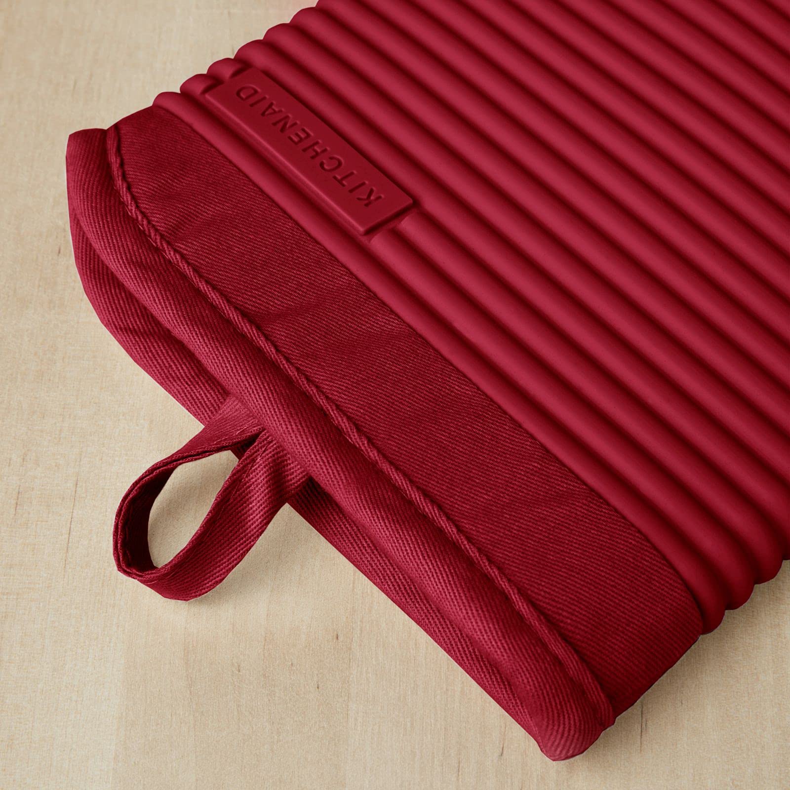 KITCHENAID Ribbed Soft Silicone Oven Mitt 2-Pack Set, 7.5"x13", Milkshake