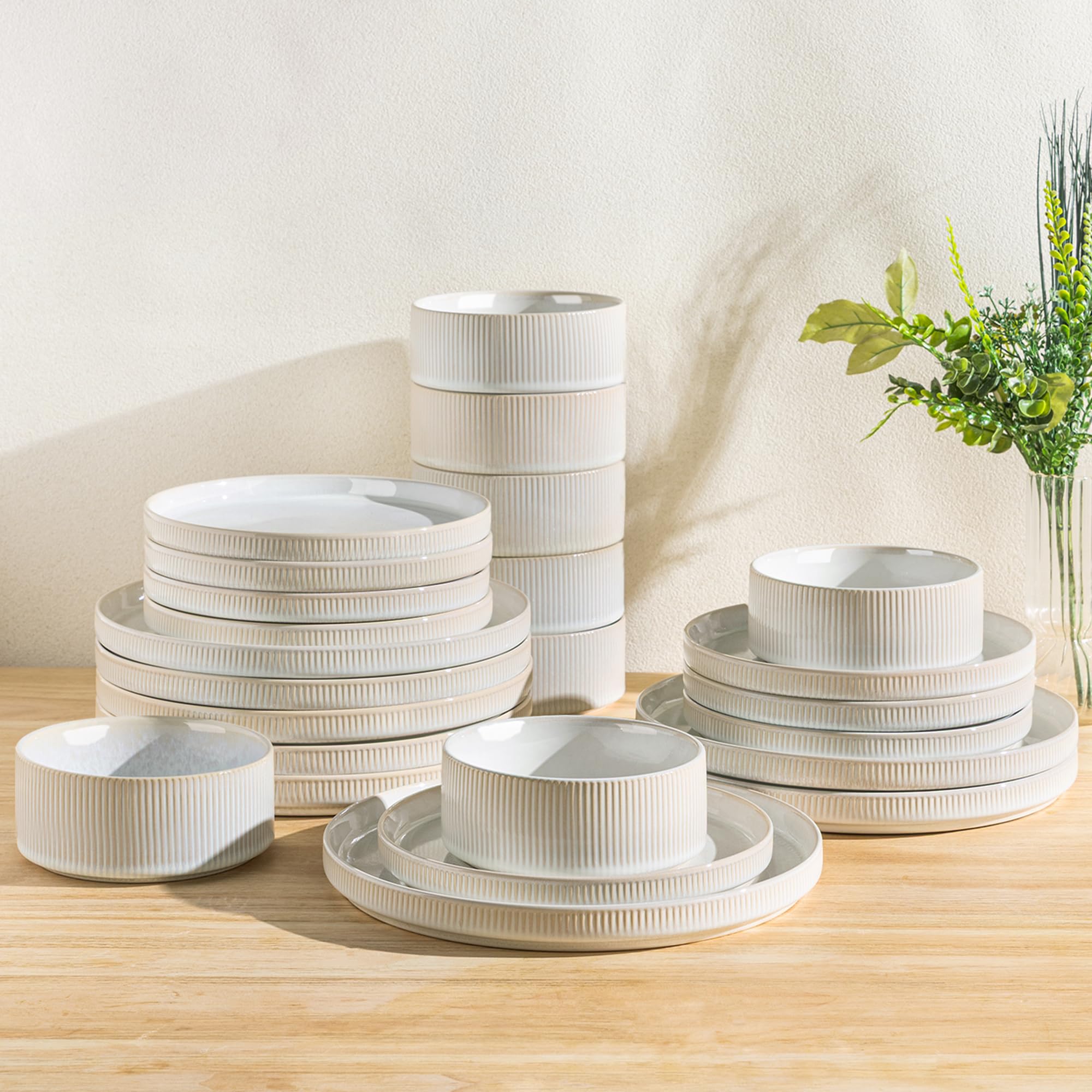 TheTerra Ceramic Dinnerware Sets for 4, 12 Pieces Porcelain Lightweight Speckled Plates and Bowls Sets, Scratch Resistant Dish Set, Oven & Microwave & Dishwasher Safe