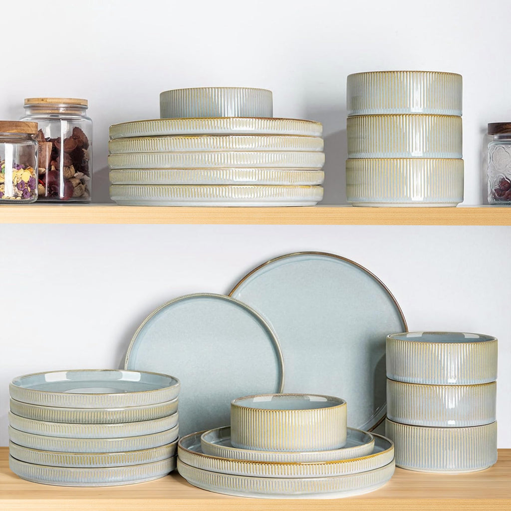 TheTerra Ceramic Dinnerware Sets for 4, 12 Pieces Porcelain Lightweight Speckled Plates and Bowls Sets, Scratch Resistant Dish Set, Oven & Microwave & Dishwasher Safe
