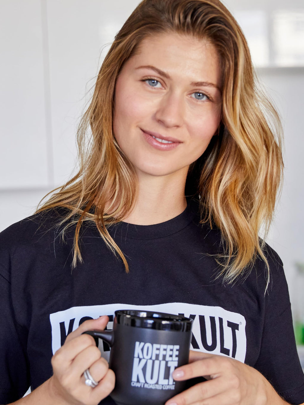 Koffee Kult Koffee Kult Medium Roast Smooth and Flavorful Ground Coffee - Perfect for a Relaxing Cup Anytime (Medium Roast, 32oz)