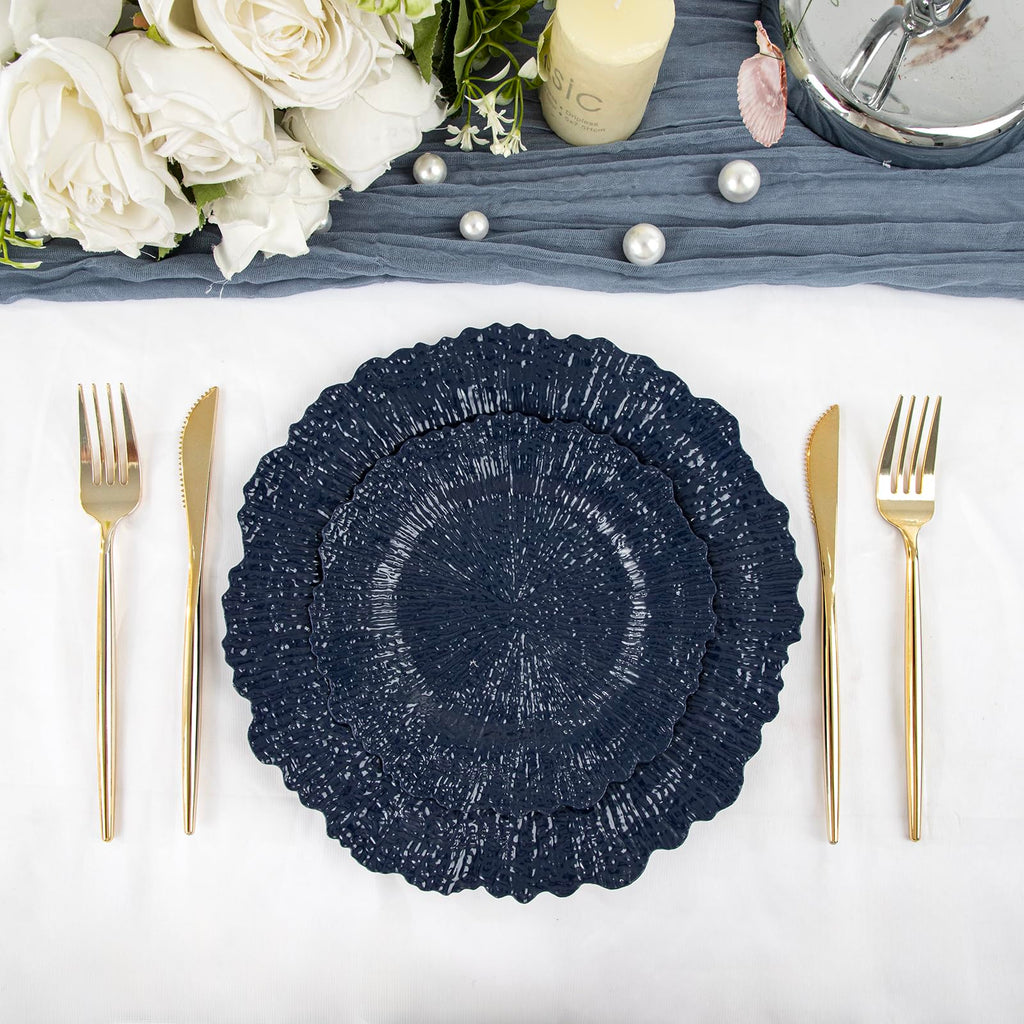 DaYammi 60Pcs Gold Plastic Plates-Elegant Gold Plates Disposable & Reusable-Heavy Duty Plastic Plates for Party Including 30 Dinner Plate, 30 Dessert Plate for Weddings,Dinner Parties