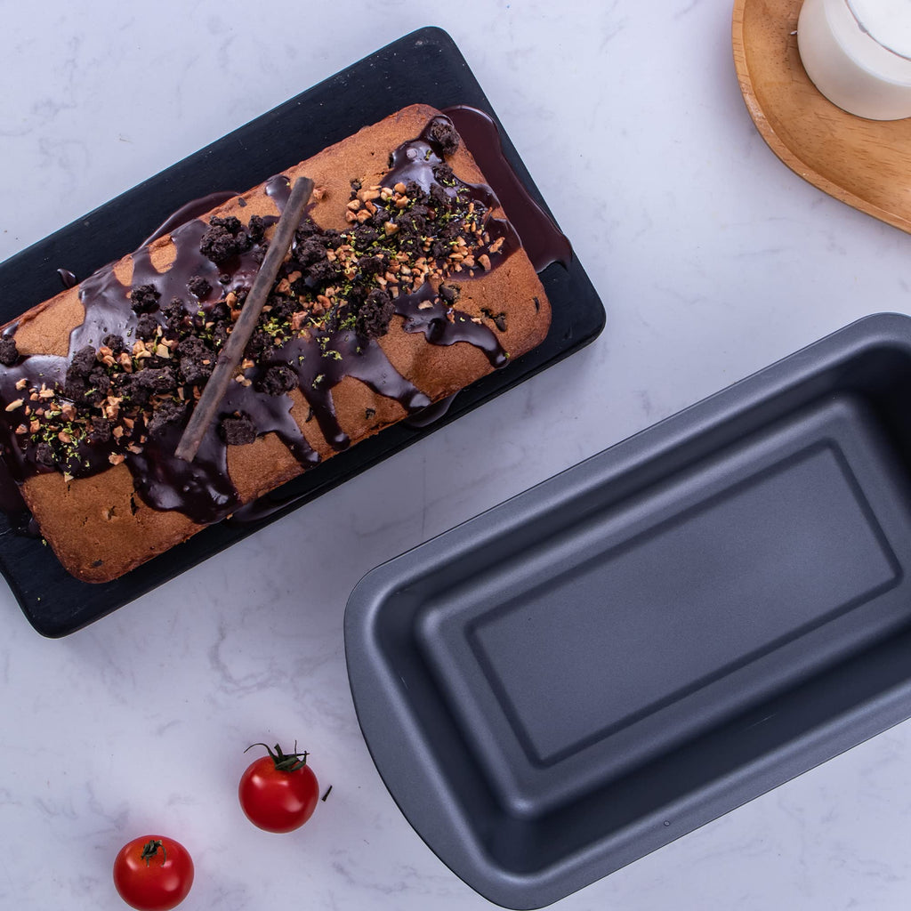 HONGBAKE Mini Loaf Pan for Baking Bread, 6 x 3.3 x 2 In Nonstick Small Banana Bread Tins Set of 3, Tiny Carbon Steel Meatloaf Pan - Dark Grey