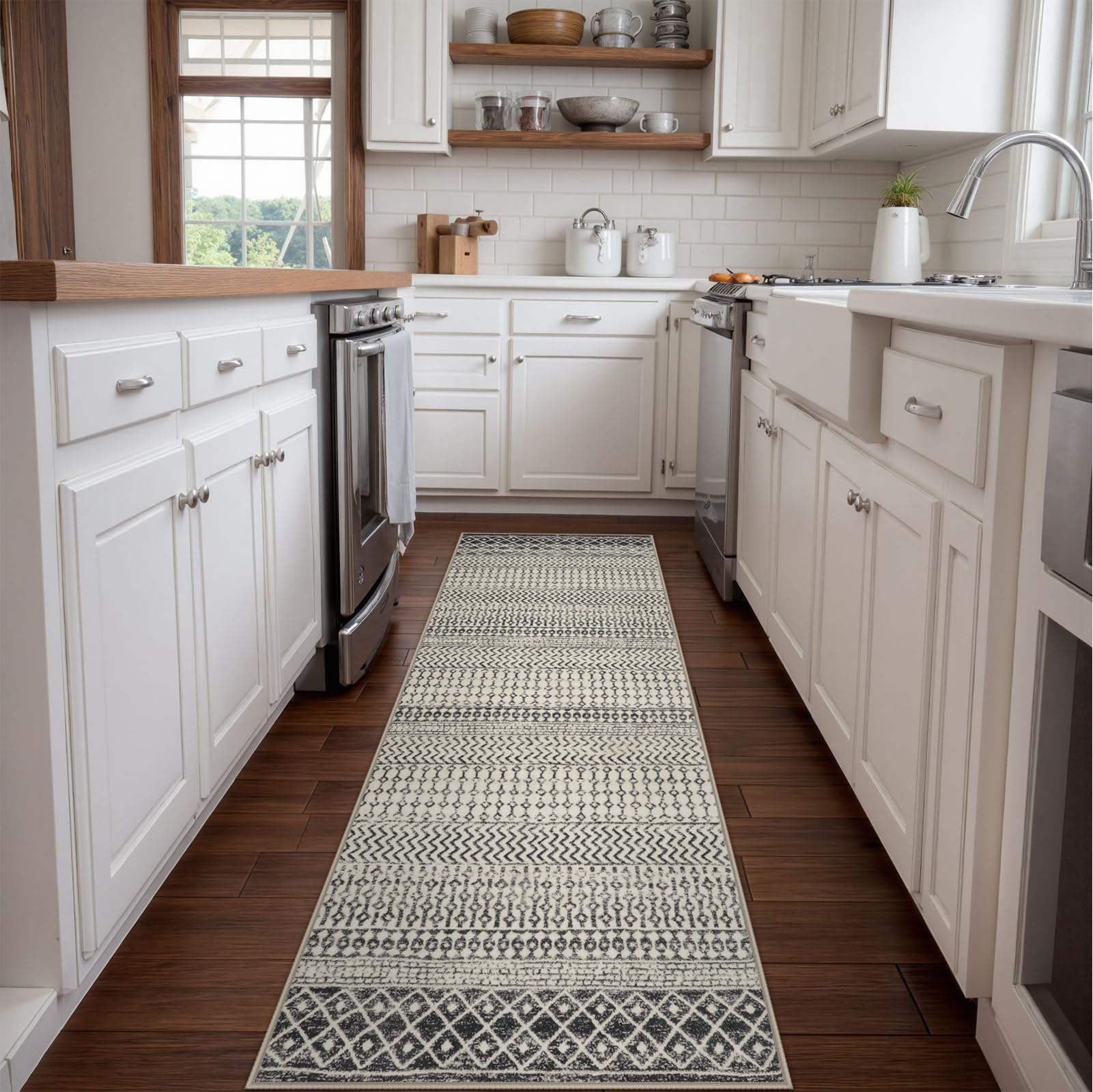 Moroccan Washable Rugs, 2x3 Light Grey Rug Non-Slip Small Distressed Entryway Rugs, Soft Low-Pile Bedroom Rug Indoor Doormat Carpet for Entryway Kitchen Bathroom