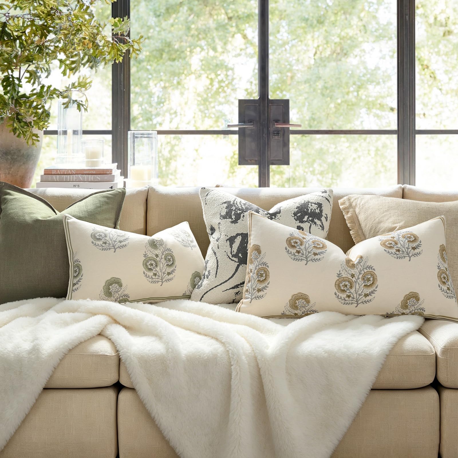 Vintage Floral 14x36 Lumbar Pillow Cover for Bed Pack of 1, Double-Sided Botanical Print Decorative Long Pillowcase Farmhouse Cushion Cover for Sofa Couch Living Bed Room, Sage Green (Cover Only)