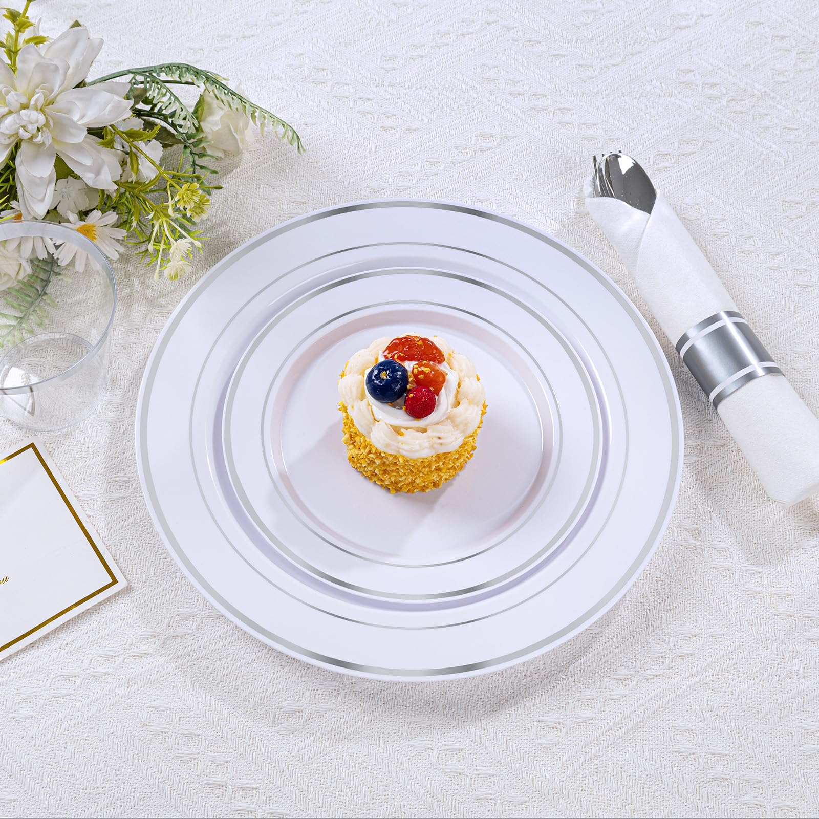 DaYammi 350PCS Gold Plastic Dinnerware Set for 50 Guests, Fancy Disposable Plates for Party, Include: 50 Dinner Plates, 50 Dessert Plates, 50 Pre Rolled Napkins with Gold Silverware, 50 Cups