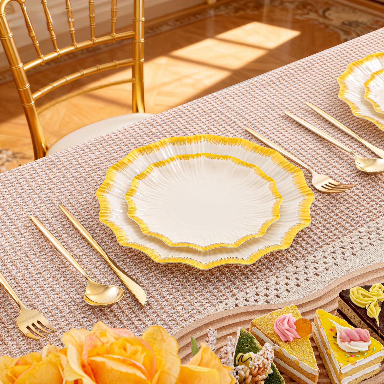DaYammi 60PCS Blue and White Plastic Plates Blue Rim White Disposable Plates Blue White Party plates Include:30 Plastic Dinner Plate 30 Dessert plate and Wedding & Party Dining