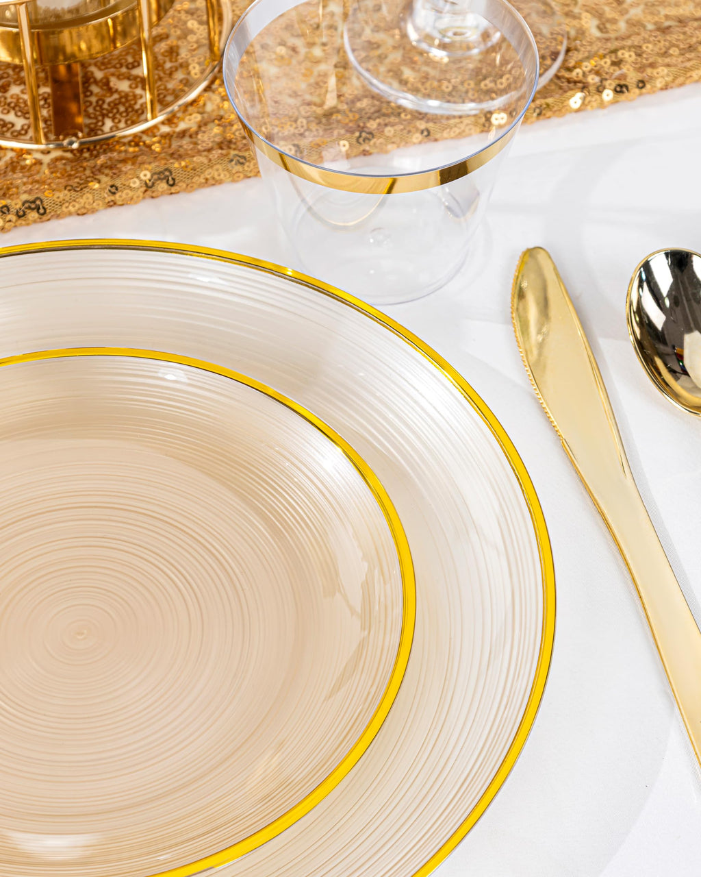 Morejoy 60Pcs Brown Plastic Plates,Brown Disposable Plates With Gold Rim, Gold Party Dinnerware Set Include 30 Dessert plates,30 Dinner plates for Party & Wedding
