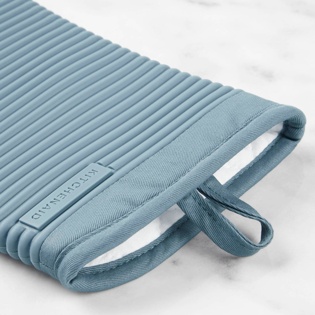 KITCHENAID Ribbed Soft Silicone Oven Mitt 2-Pack Set, 7.5"x13", Milkshake