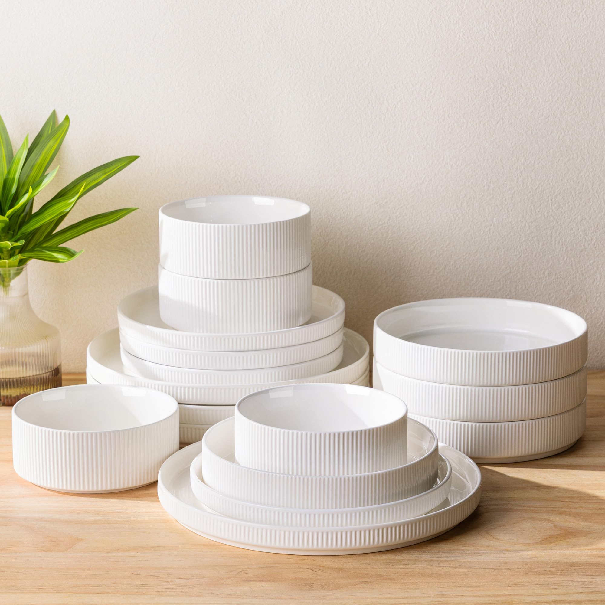 TheTerra Ceramic Dinnerware Sets for 4, 12 Pieces Porcelain Lightweight Speckled Plates and Bowls Sets, Scratch Resistant Dish Set, Oven & Microwave & Dishwasher Safe