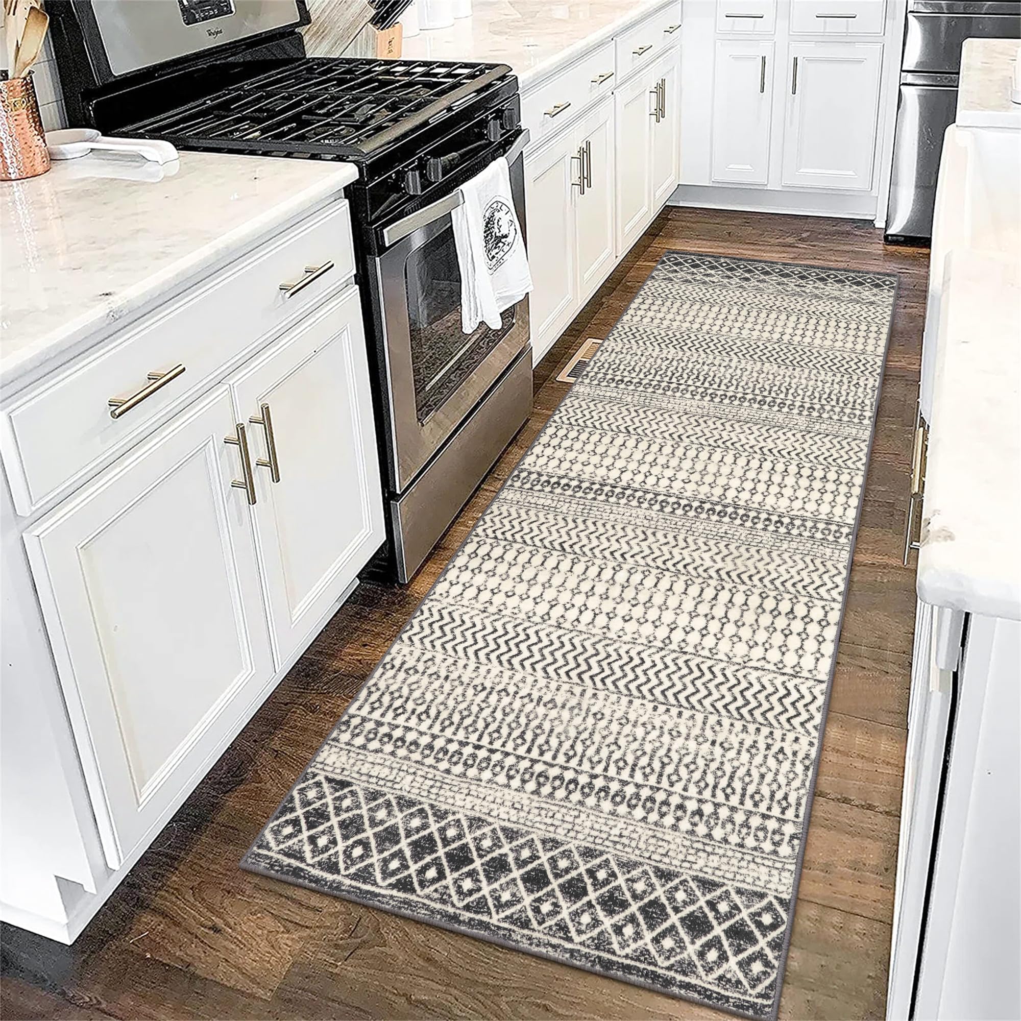Moroccan Washable Rugs, 2x3 Light Grey Rug Non-Slip Small Distressed Entryway Rugs, Soft Low-Pile Bedroom Rug Indoor Doormat Carpet for Entryway Kitchen Bathroom