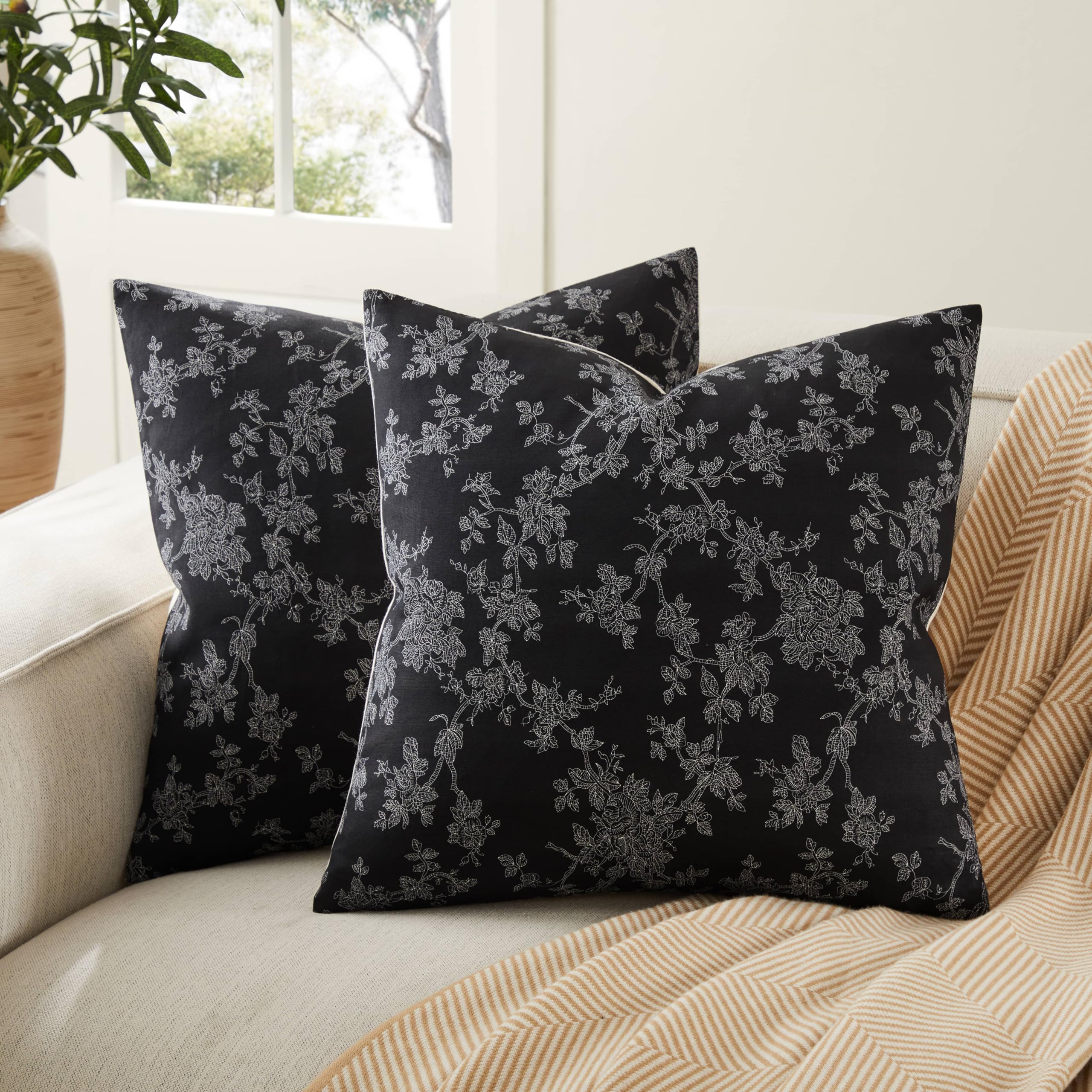 100% Cotton French Pastoral Throw Pillow Covers Set of 2, 18x18 Inch Blue Farmhouse Decorative Cushion Covers for Sofa Bed Living Room Home Decor
